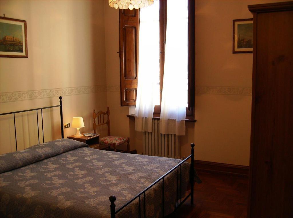 B&B Santa Chiara Sulmona Værelse billede